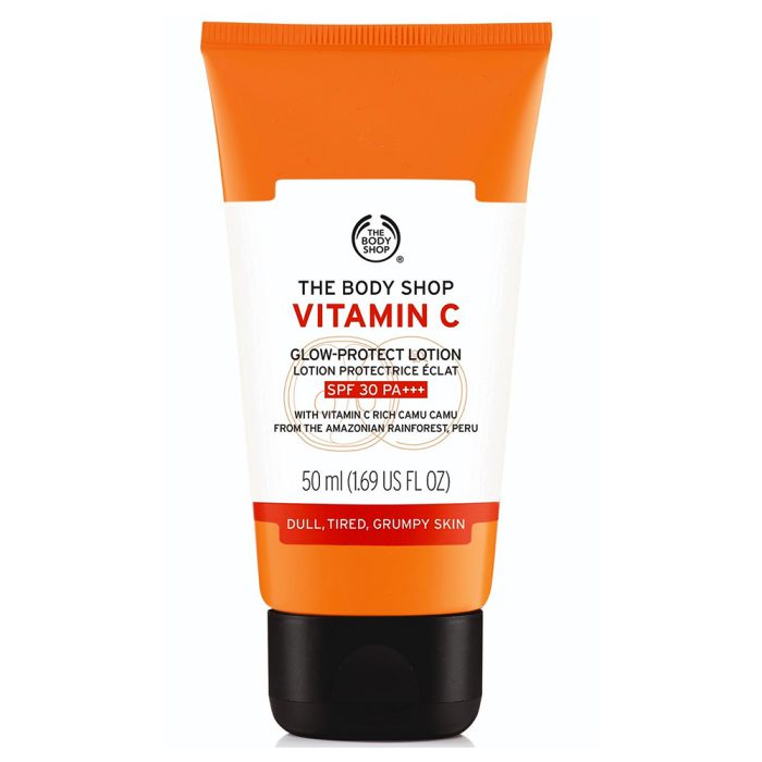 لوسیون ضد افتاب و روشن کننده ی ویتامین سی گلو پروتکت بادی شاپ The Body Shop Vitamin C Glow Protect Sunscreen lotion 50ml