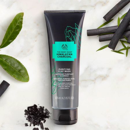 ژل شوینده زغال و خاک رس تیوپی هیمالیا بادی شاپ THE BODY SHOP Himalayan Charcoal Purifying Clay Wash 125ml