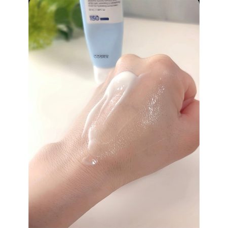 ضد آفتاب مرطوب کننده و فوق سبک اولترا لایت کوزارکس COSRX Ultra-Light Invisible Sunscreen