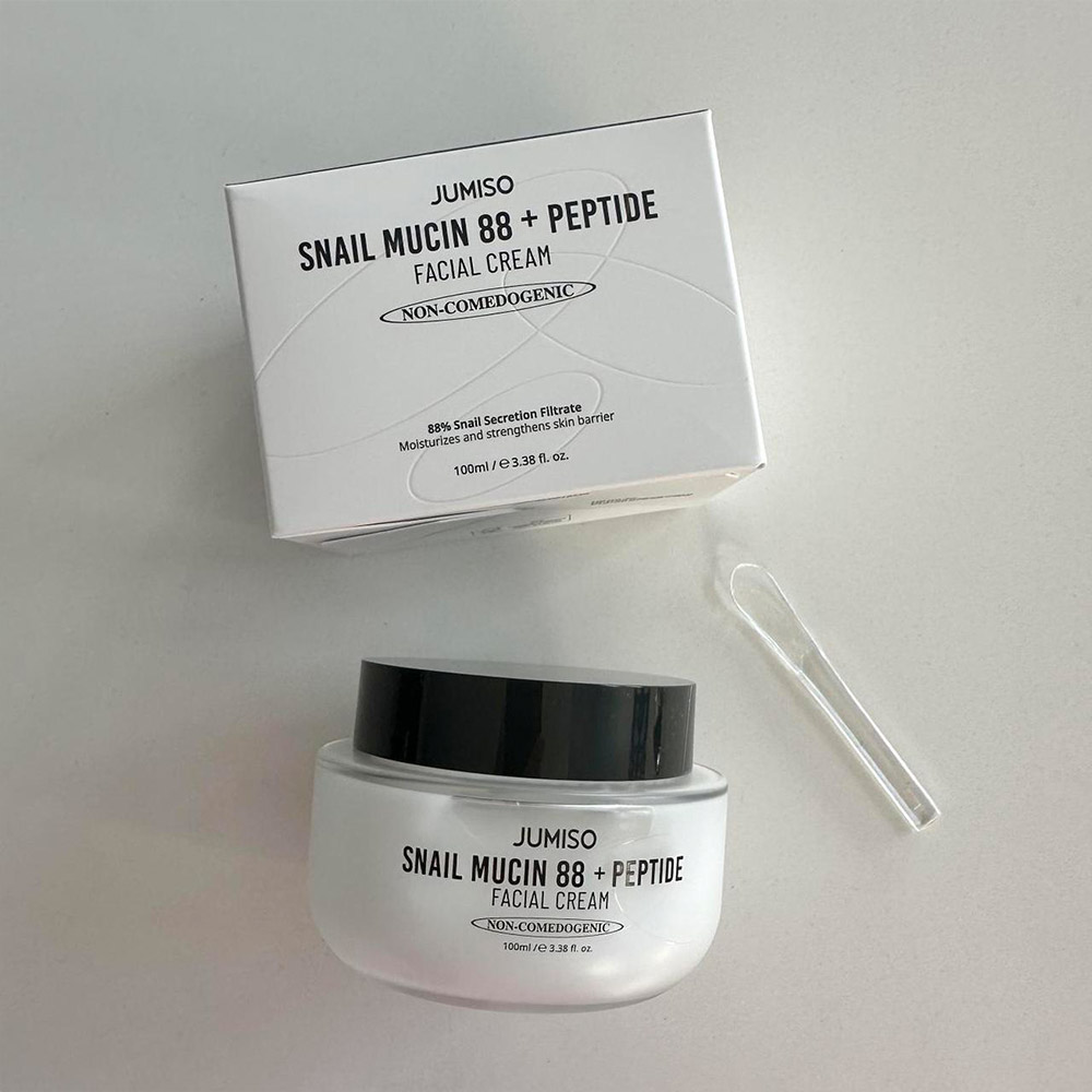 کرم مرطوب کننده جومیسو Snail Mucin 88+ Peptide | آبرسان و بازسازی کننده پوست