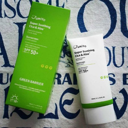 ضدآفتاب تسکین دهنده و مرطوب کننده سیکا آلوئه ورا جومیسو JUMISO Super Soothing Cica & Aloe Sunscreen