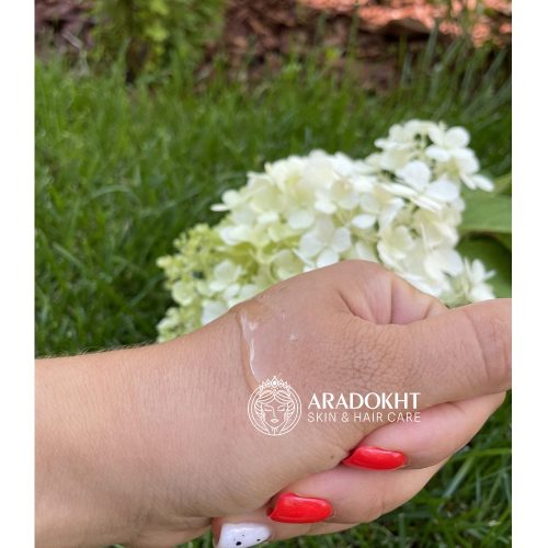 تونر ویتامین هیالورونیک اسید آیونیک iUNIk Vitamin Hyaluronic Acid Vitalizing Toner