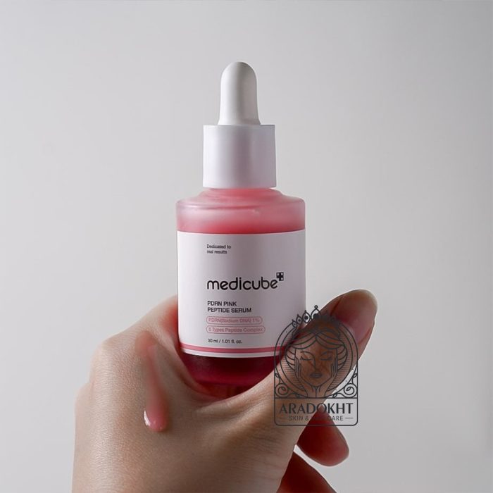 سرم صورتی روشن کننده پپتاید و PDRN مدی کیوب Medicube PDRN Pink Peptide Serum