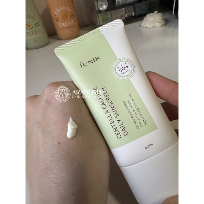 ضد آفتاب روزانه سنتلا آیونیک تسکین دهنده پوست iUNIK Centella Calming Daily Sunscreen