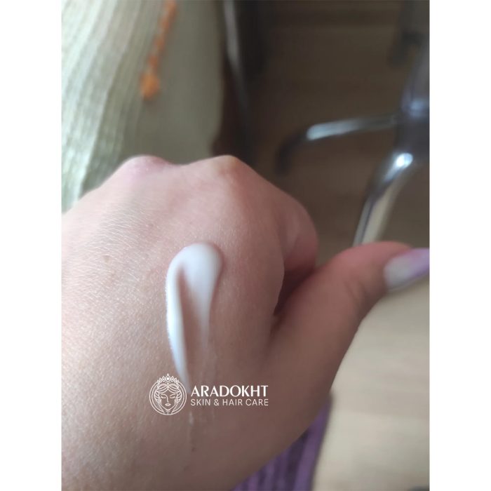 امولسیون ضد چروک و جوانساز سل توکسینگ درما جورس مدی پیل MEDIPEEL Cell Toxing Dermajours Emulsion