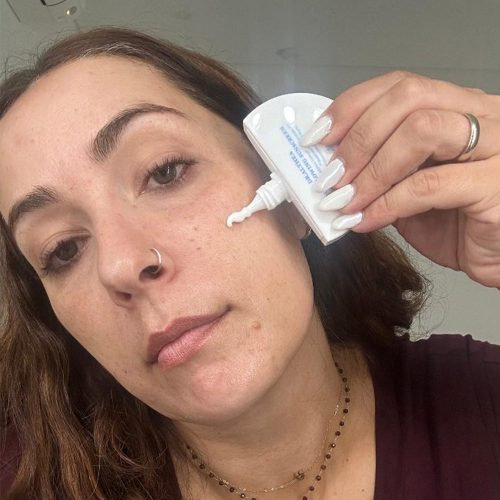 ضد آفتاب آکوا گلوینگ دکتر التیا آبرسان و روشن کننده Dr. Althea Aqua Glowing Sunscreen