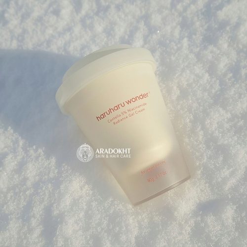 ژل کرم سنتلا و نیاسینامید 5 درصد هاروهارو واندر تسکین دهنده و روشن کننده پوست HARUHARU wonder Centella 5% Niacinamide Radiance Gel Cream