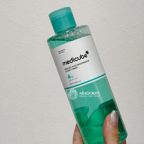 تونر آزلائیک اسید و نیاسینامید مدی کیوب ضدالتهاب، قرمزی و روشن کننده پوست MEDICUBE Azelaic Acid Niacinamide Clear Toner