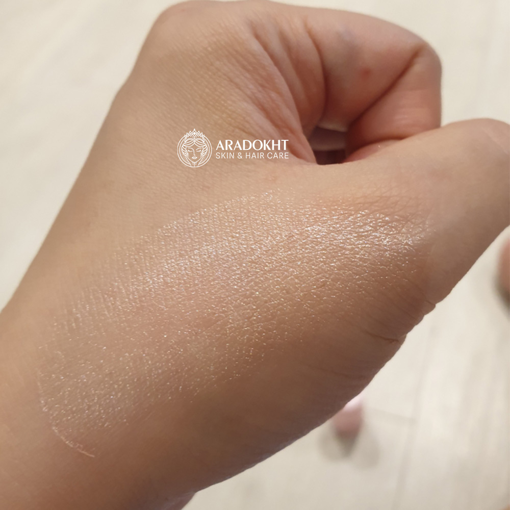 هایلایتر استیکی کاهی آبرسان، درخشان کننده و تقویت سد دفاعی پوست KAHI Highlighter